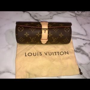 Louis Vuitton watch roll